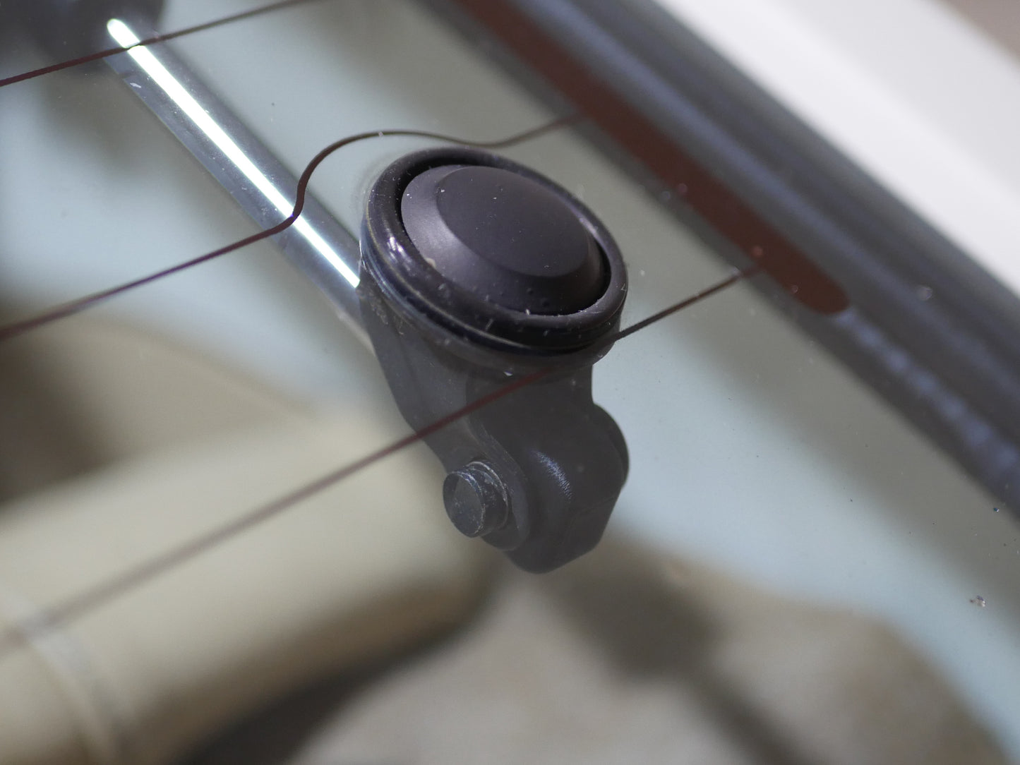 Suzuki SC100 Gasveer Achterklep