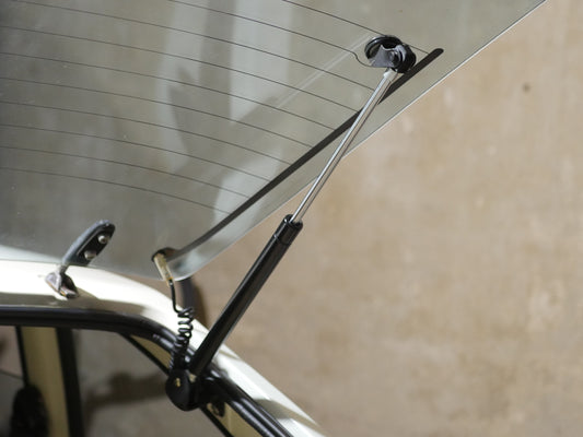 Suzuki SC100 Gasveer Achterklep